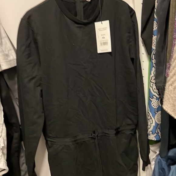 NWT long sleeve black jumper - Picture 2 of 5